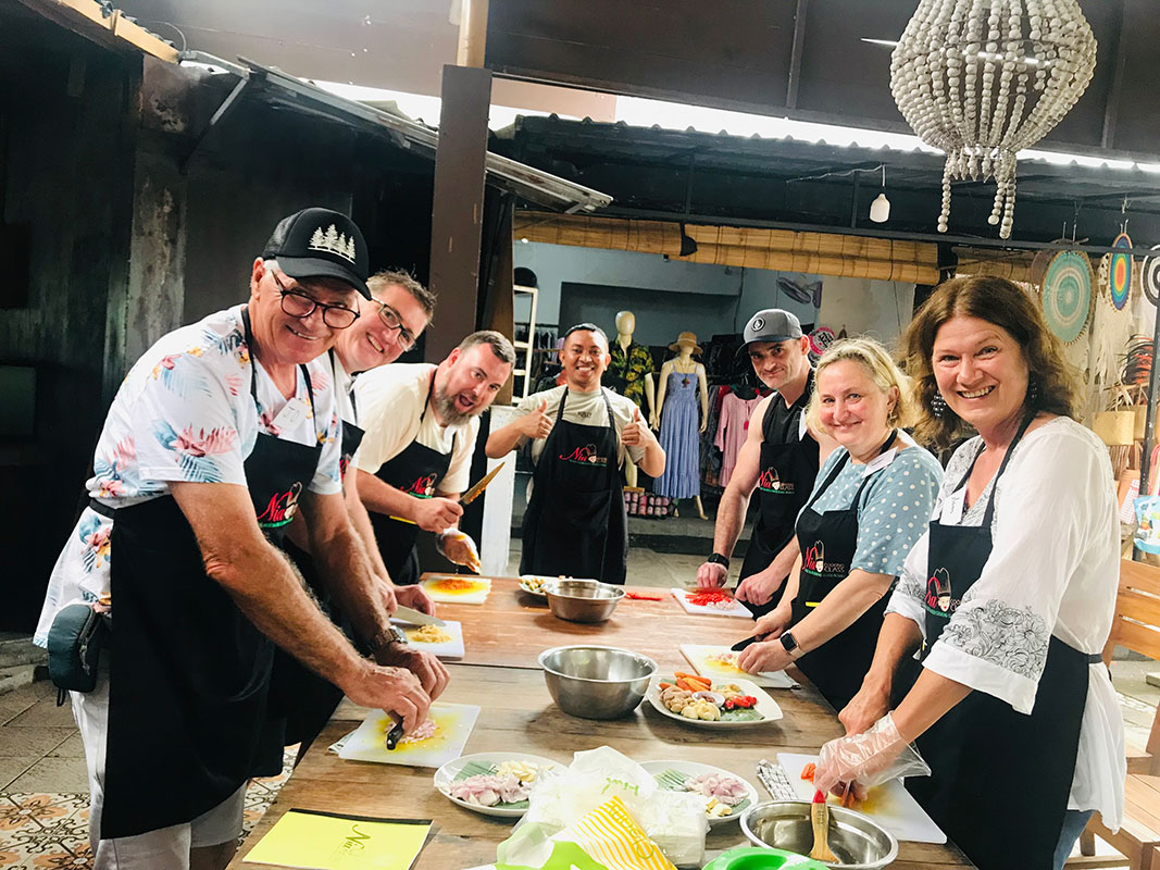 nia balinese cooking class seminyak